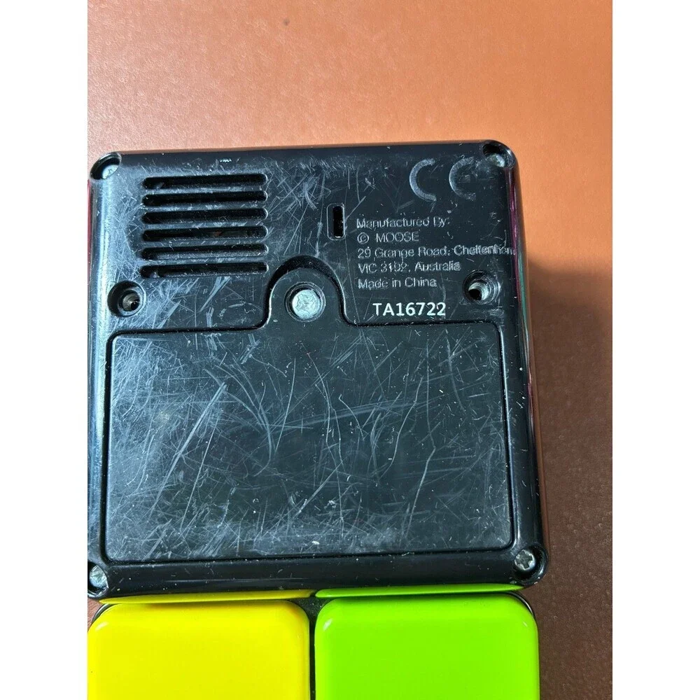 Unbranded key features